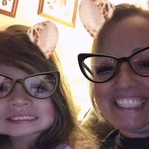 Meet your Posher, Aeron